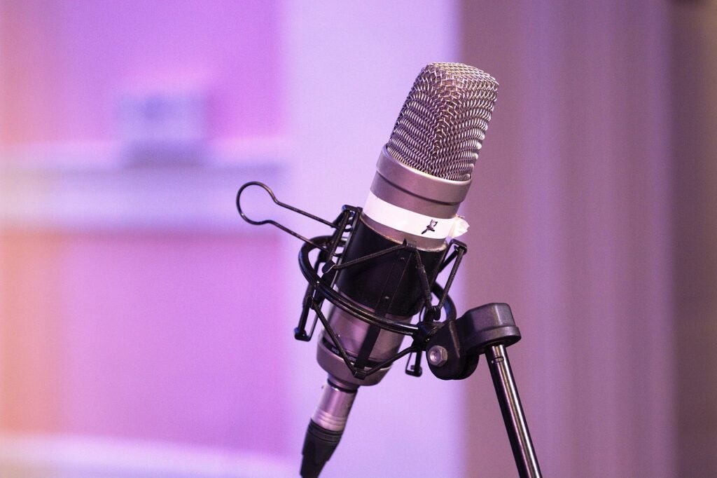 podcast, mic, equipment, microphone, audio, sound, speak, studio, communication, broadcasting, podcast, podcast, podcast, podcast, podcast